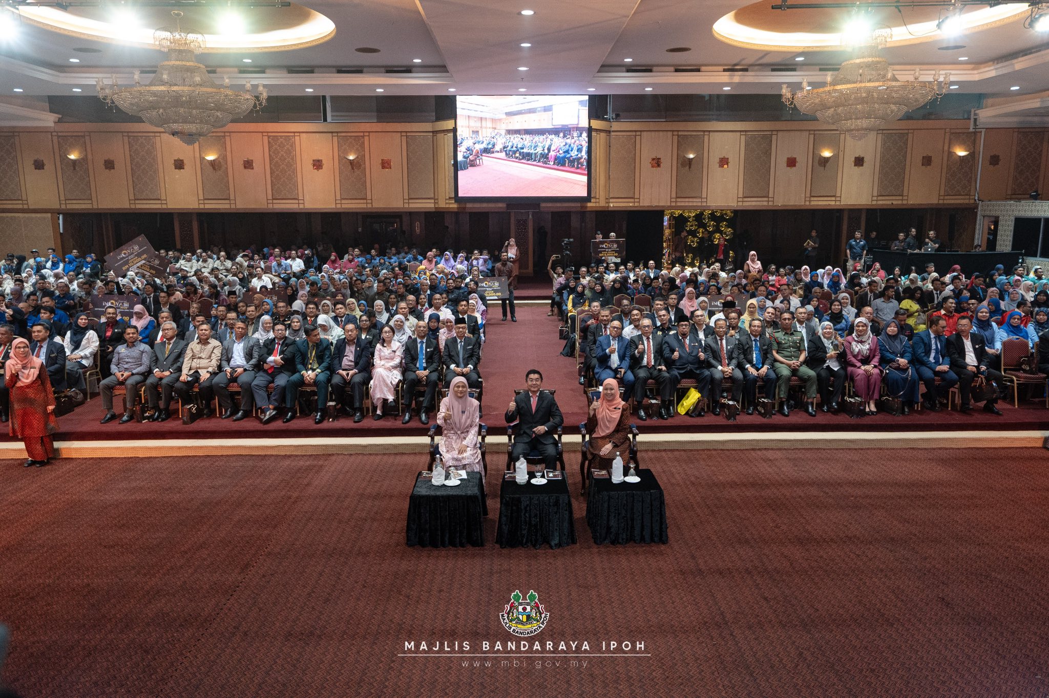 582784573 1228573352628516 1696327040926178936 N