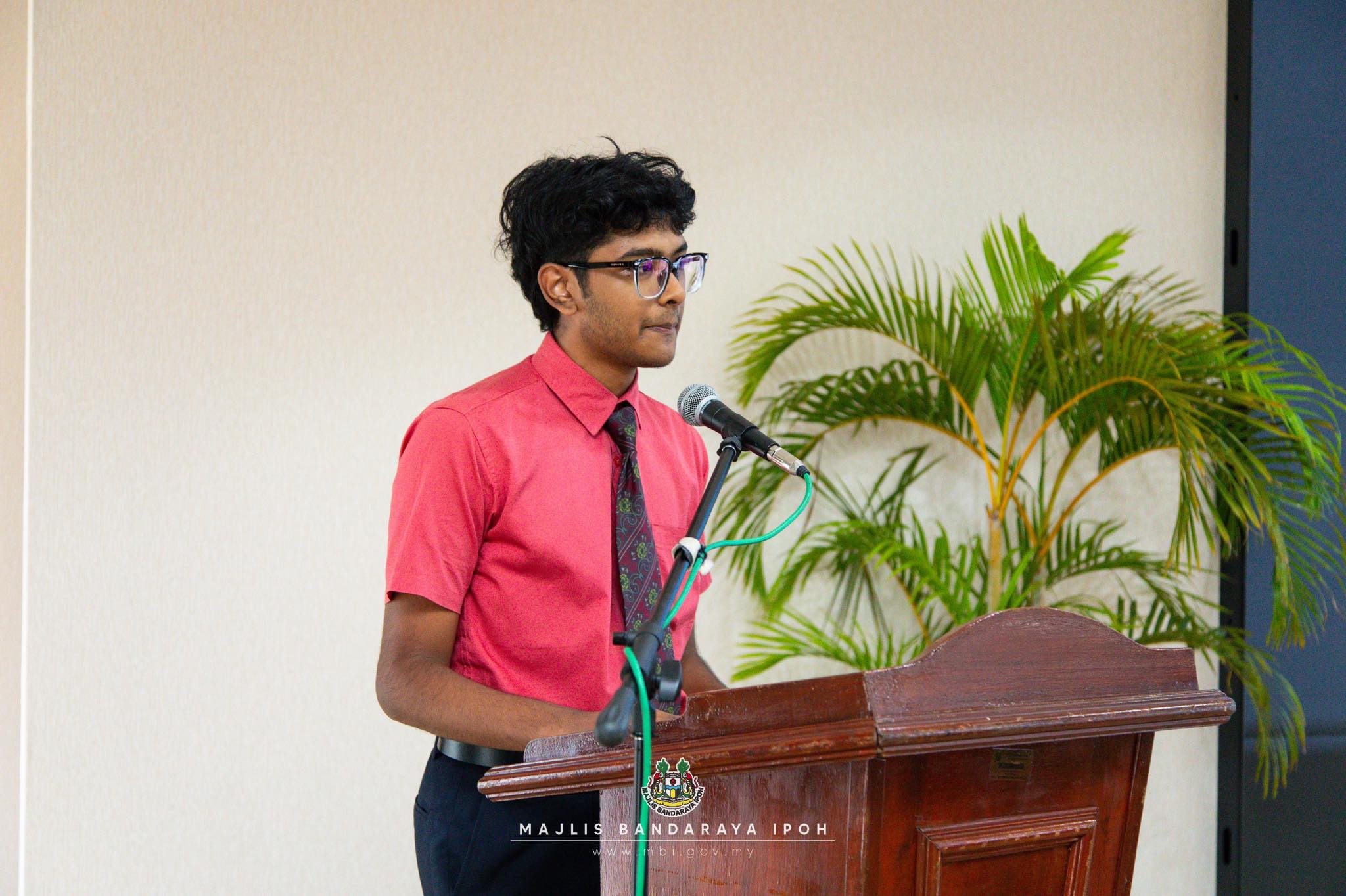 584425048 1230217565797428 4094024211864847143 N