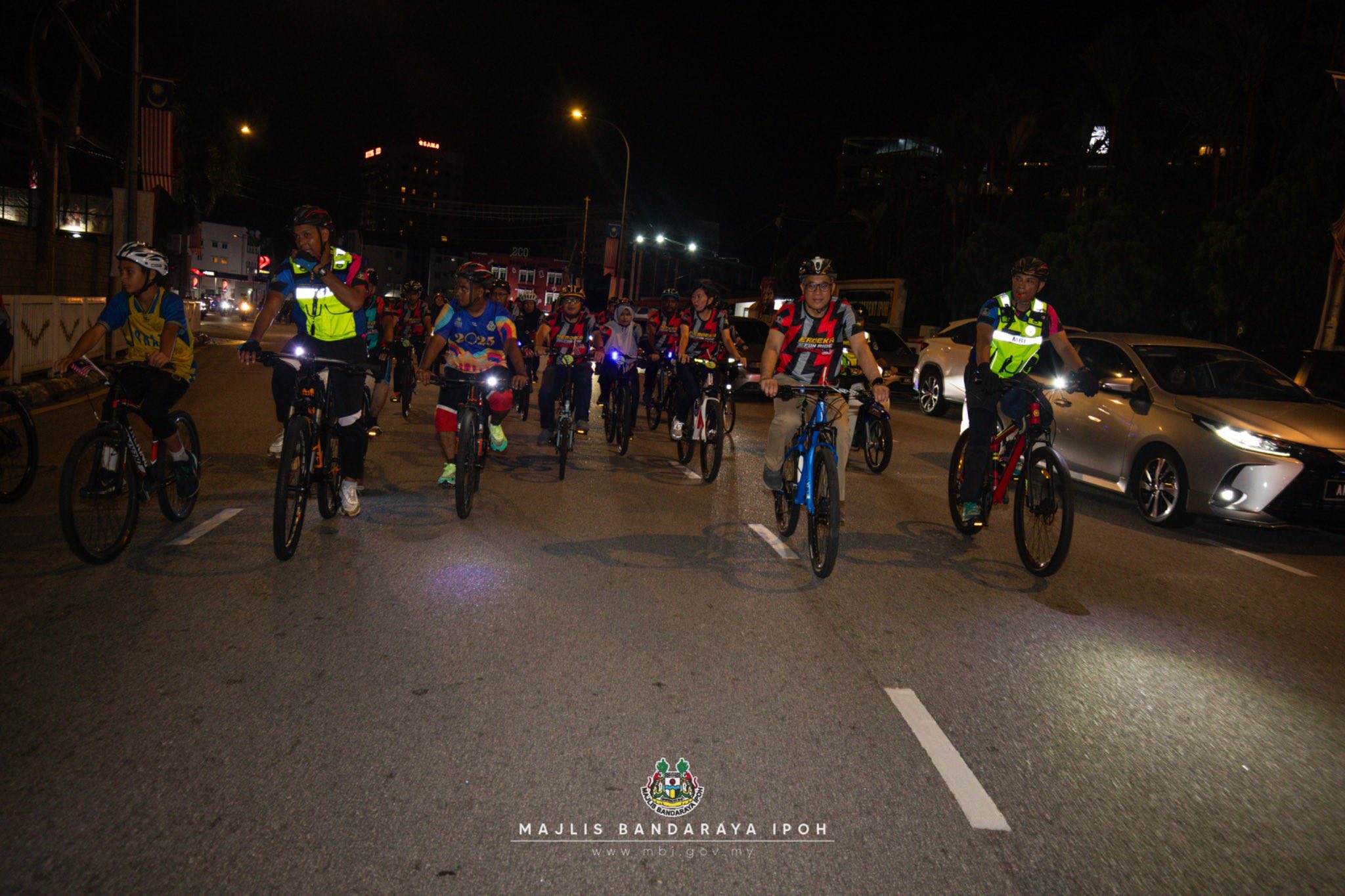 540464698 1161940272625158 24855602237901584 N