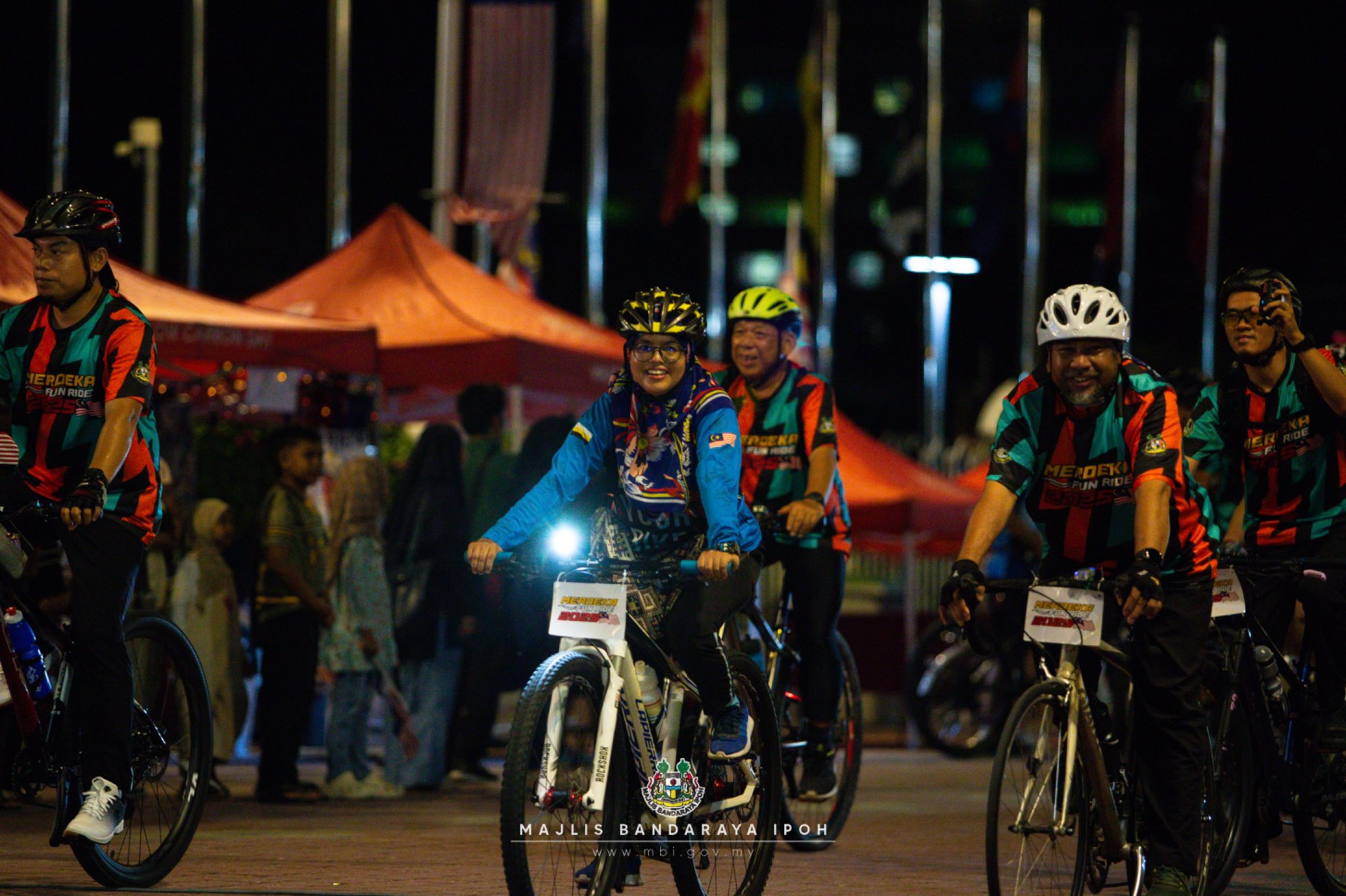 540506898 1161940429291809 1761400485651902356 N