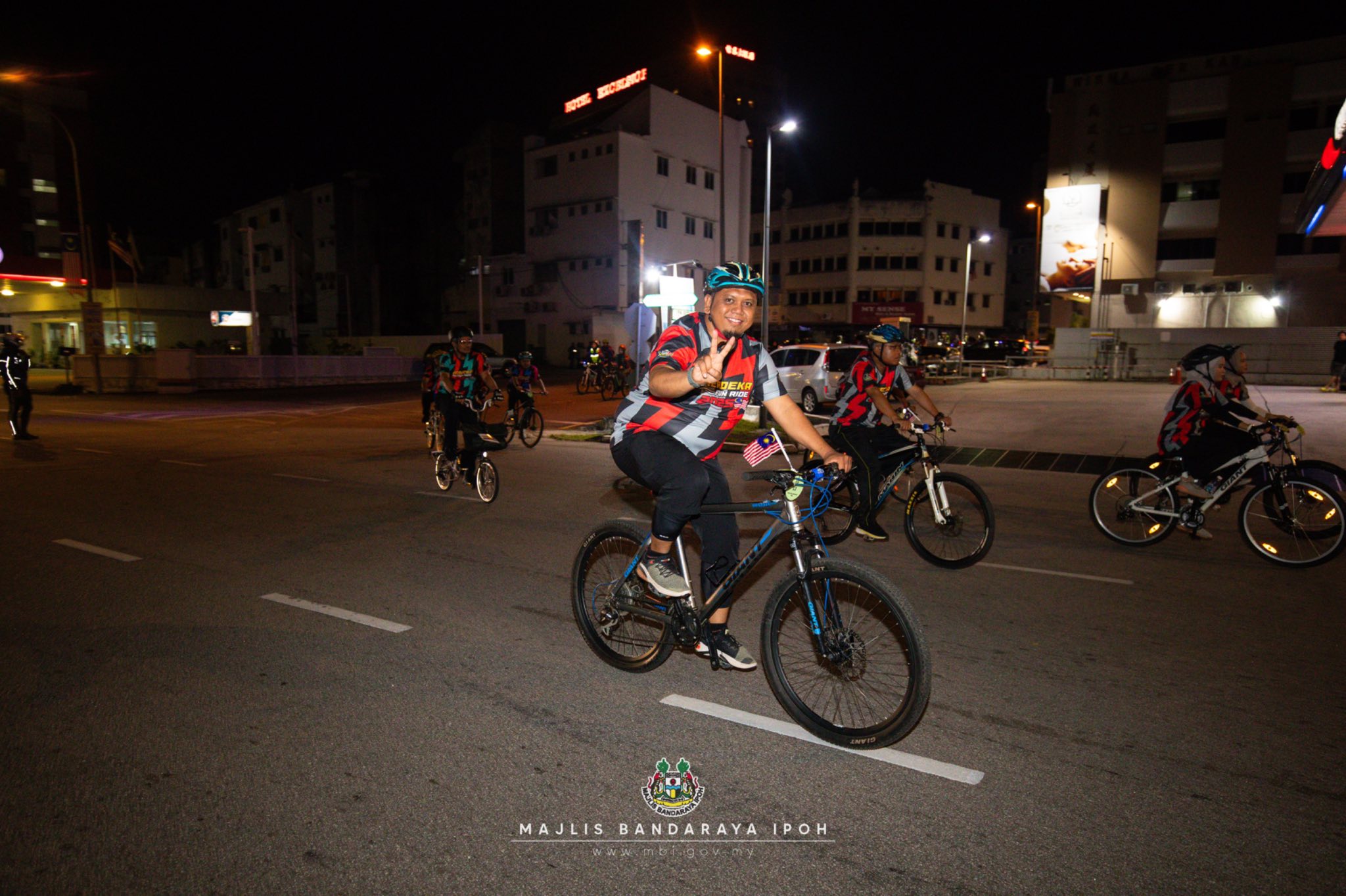 540946864 1161940549291797 4058706080915162355 N